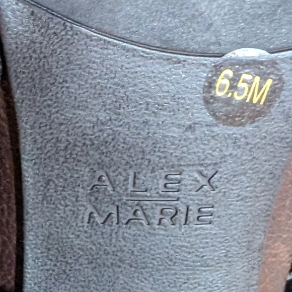 Alex Marie 6.5 rich chocolate pebble leather 2.5" stack heel gold zip side boots - Picture 5 of 10